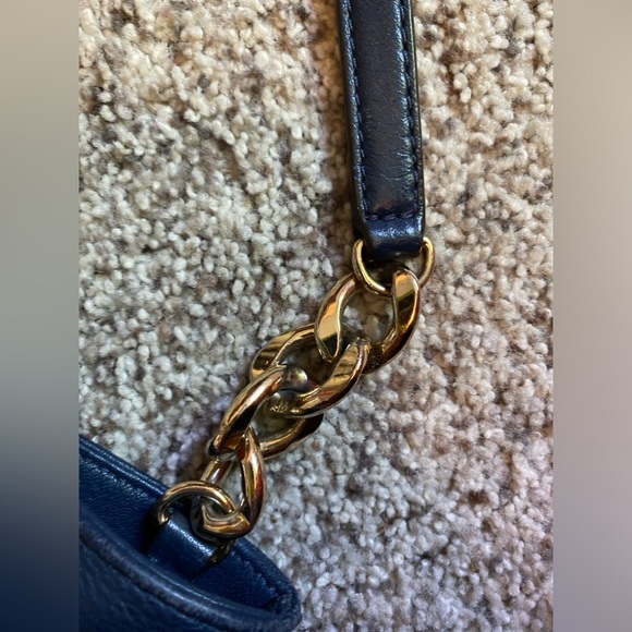 EUC Michael Kors Crossbody Bag - Picture 8 of 15